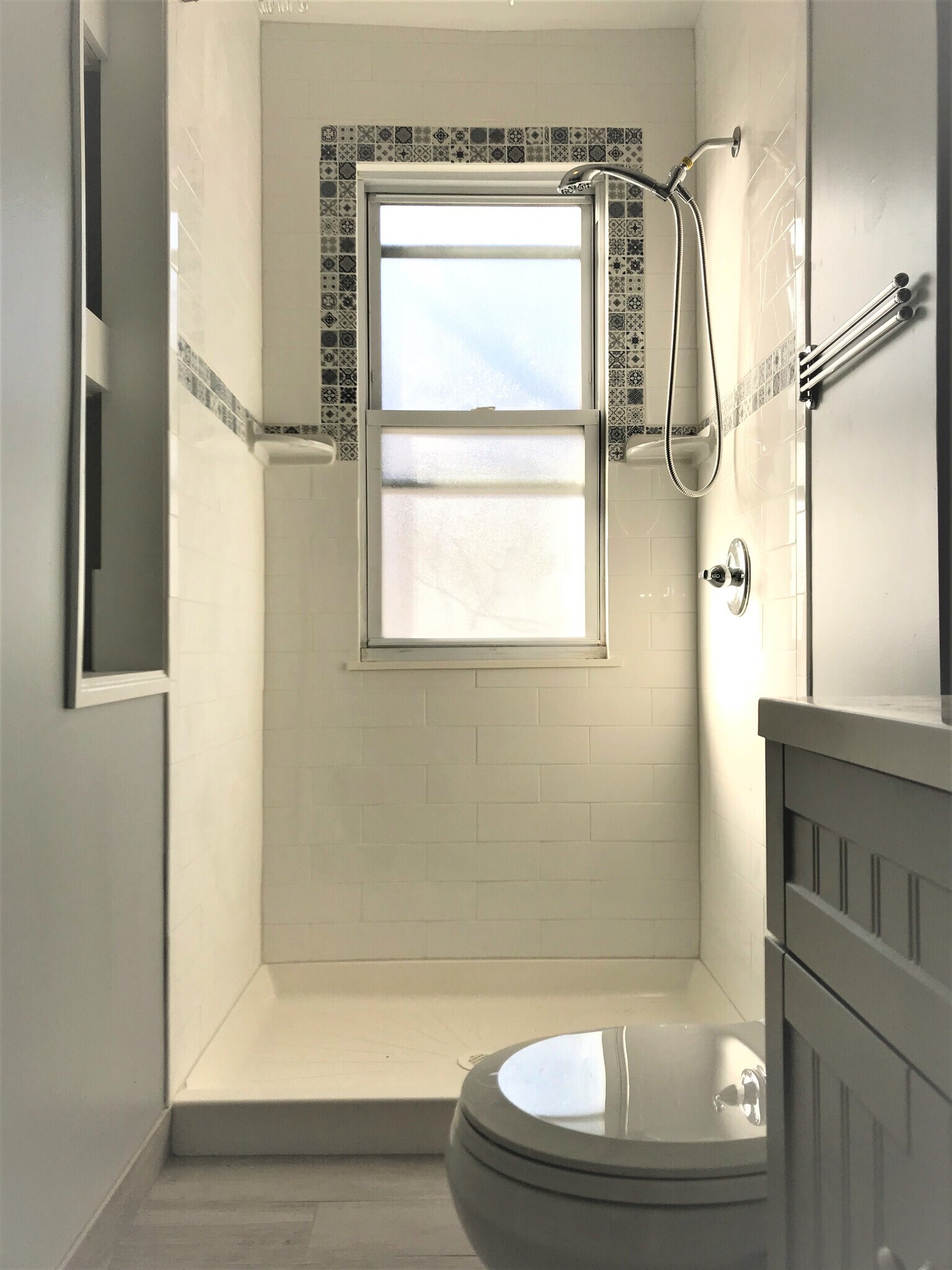 Building Photo - 27 Harborview Ave