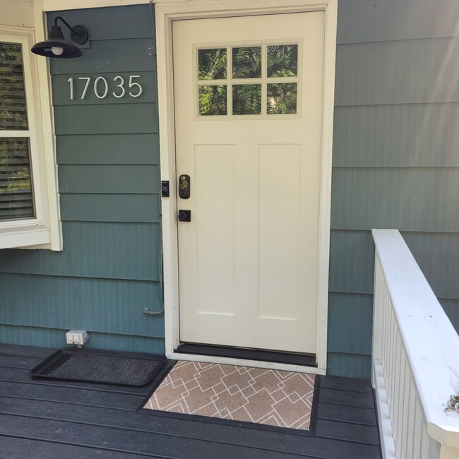 Building Photo - 17035 9th Ave N