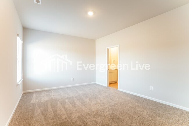 Building Photo - 17767 Denham Cir