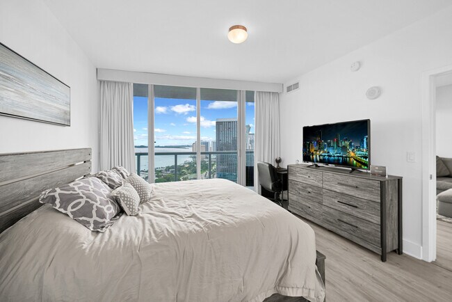 Building Photo - 888 Biscayne Blvd
