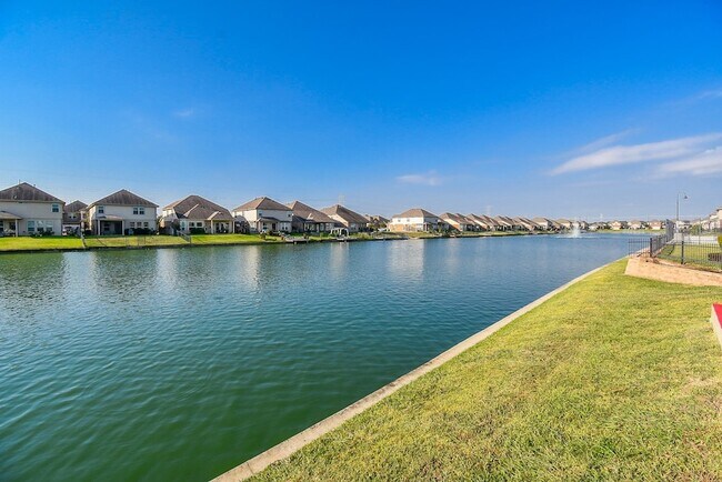 Building Photo - 24706 Alberti Sonata Dr