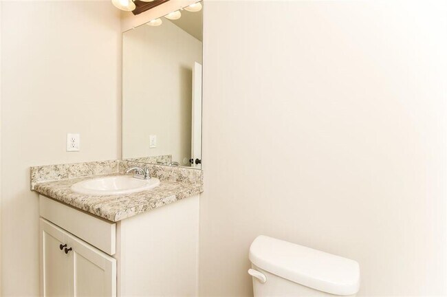 Building Photo - 195 Skipjack Ct