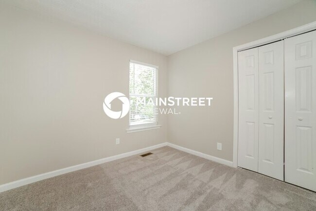 Building Photo - 3 Bedroom Pet-Friendly Home in Dallas, GA with Main Street Renewal