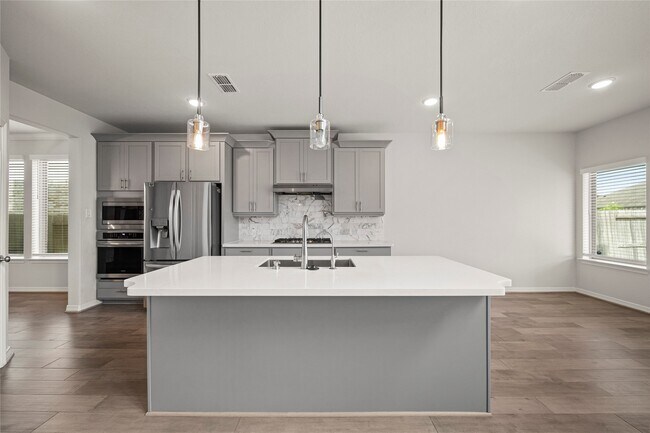 Building Photo - 8930 Emerald Cane Dr