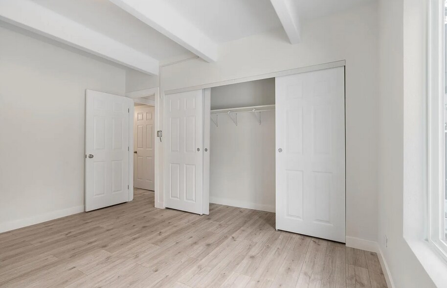 Building Photo - 9725 E Harvard Ave