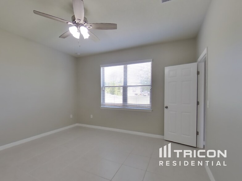 Building Photo - 1797 Cayman Cove Cir