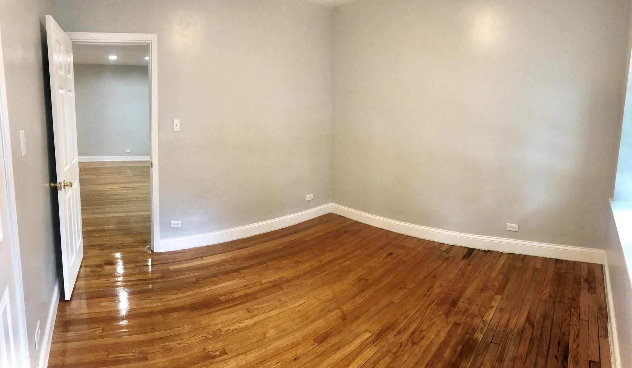 Building Photo - 6200 S Parkside Ave
