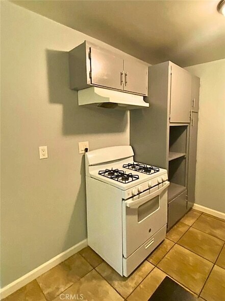 Building Photo - 811 Orchid Ct
