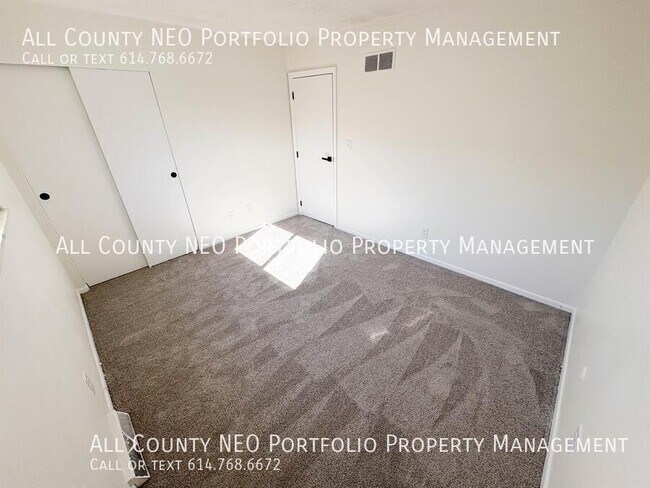 Building Photo - 231 Hamilton Ave