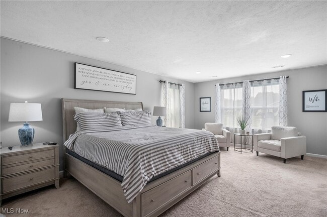 Building Photo - 9256 Preserve Way