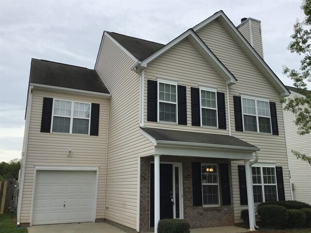 Building Photo - 530 Tansy Dr