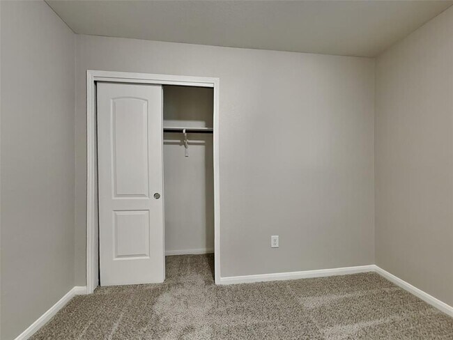 Building Photo - 12204 Timber Arch Ln