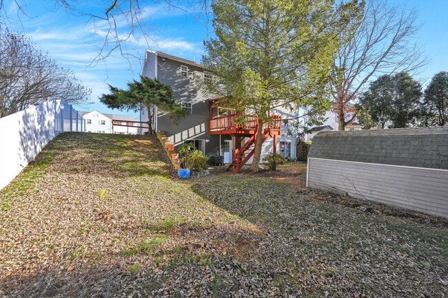 Building Photo - Well Maintained 3 Bedroom Townhome in East Lampeter Township