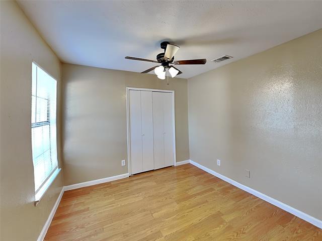 Building Photo - 1386 Southridge Dr