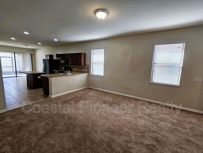 Building Photo - 6302 Magnolia Park Blvd