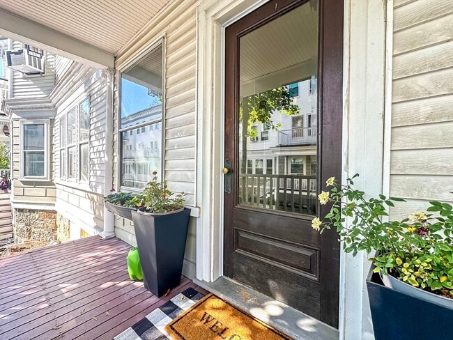 Building Photo - 34 Stanton Rd