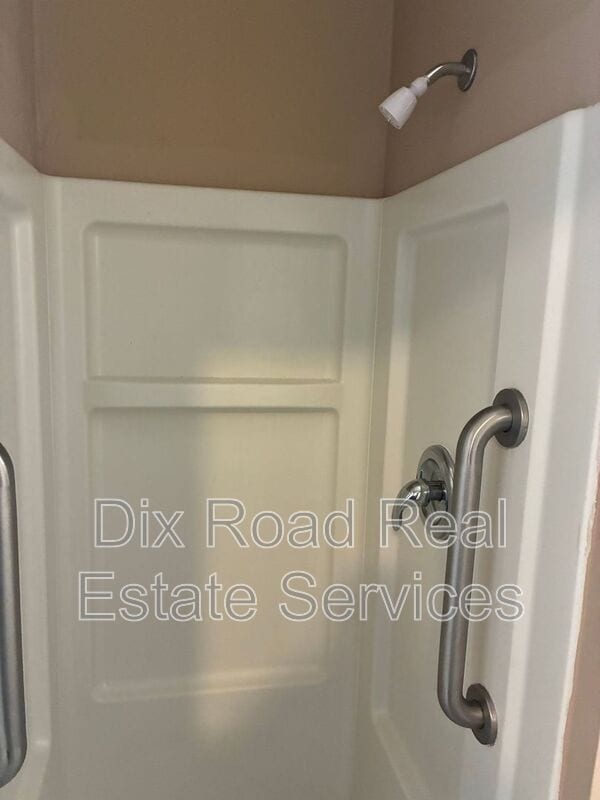 Building Photo - 1620-1620 Taylor Ave