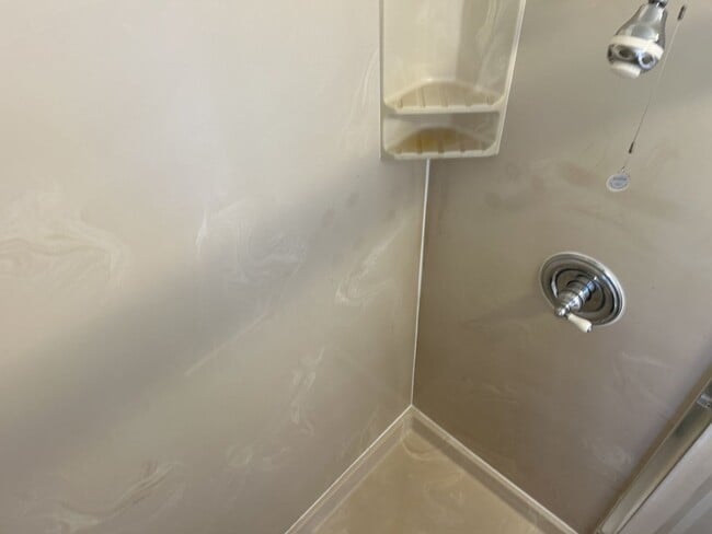 Building Photo - Remodeled 4 Bedroom, 2.5 Bath Home