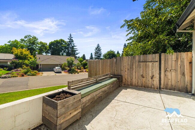 Building Photo - Spacious 4-Bedroom Home for Rent – $3750/m...