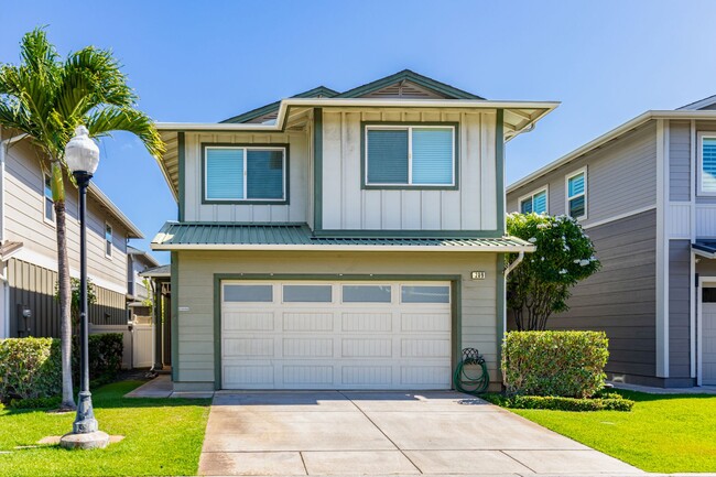 Building Photo - 3 bedroom, 2.5 bath, Garage Parkside by Gentry