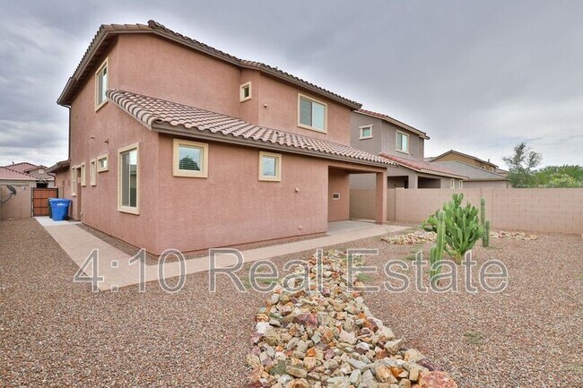 Building Photo - 5216 S 16th Pl