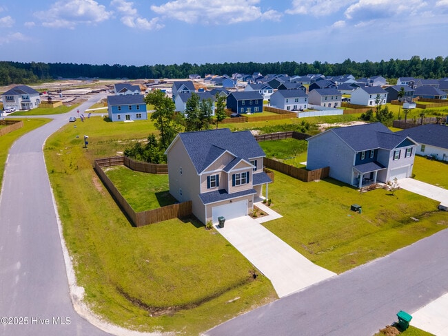 Building Photo - 1115 Carteret Mnr Dr