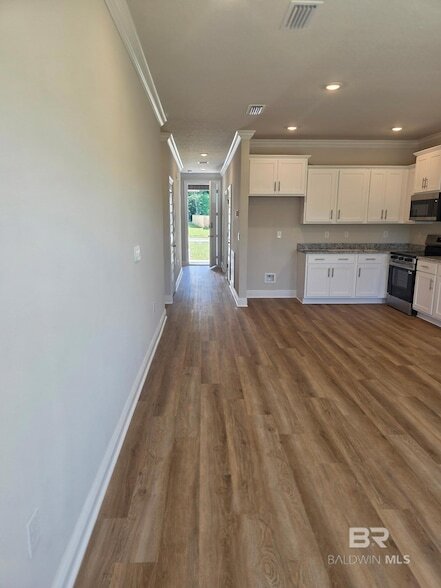 Building Photo - 16216 Tigris Dr