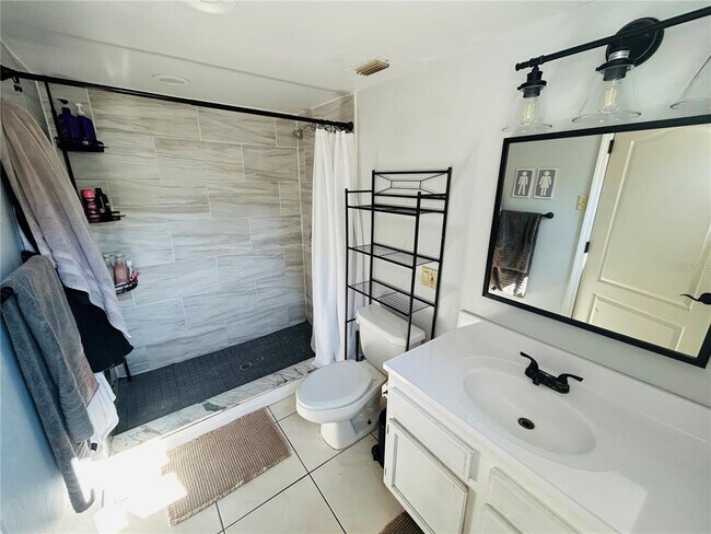 Building Photo - 2056 59th Way N