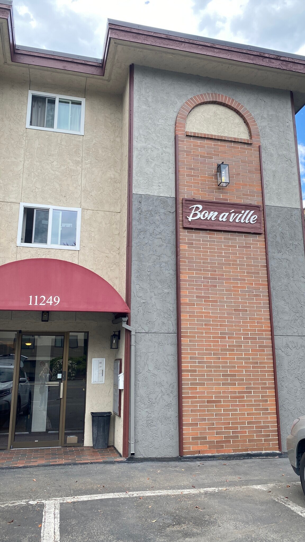 Building Photo - 11249 Greenwood Ave N
