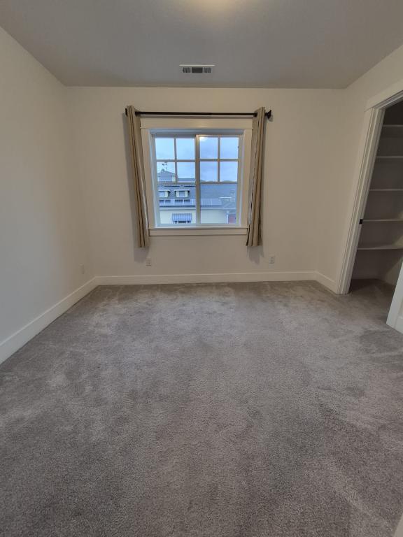 Building Photo - 224 SW J St