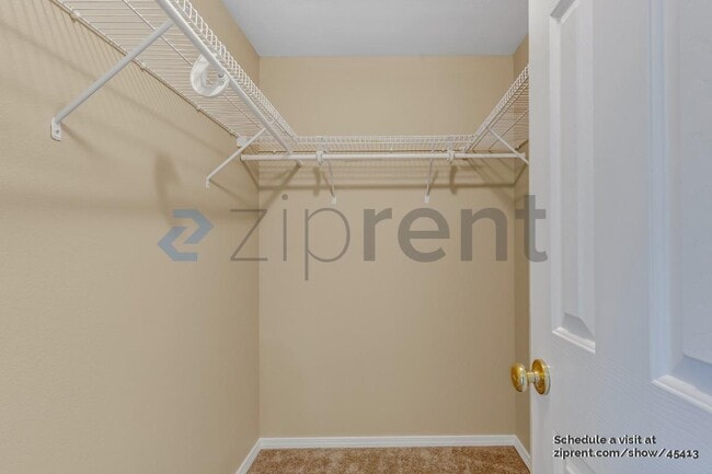 Building Photo - 13926 NE 7th Ct
