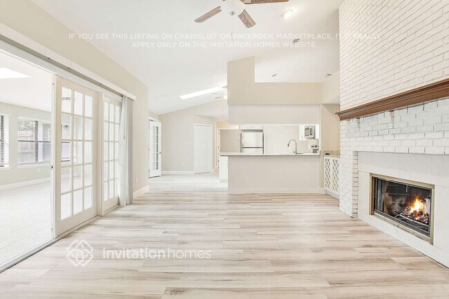 Building Photo - 1751 Moss Ct