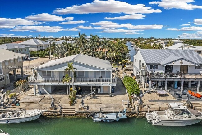 Building Photo - 106 Channel Dr