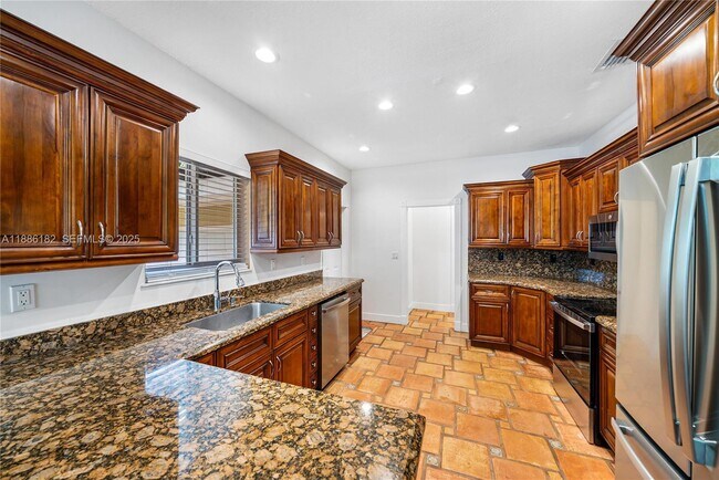 Building Photo - 1039 Hardee Rd