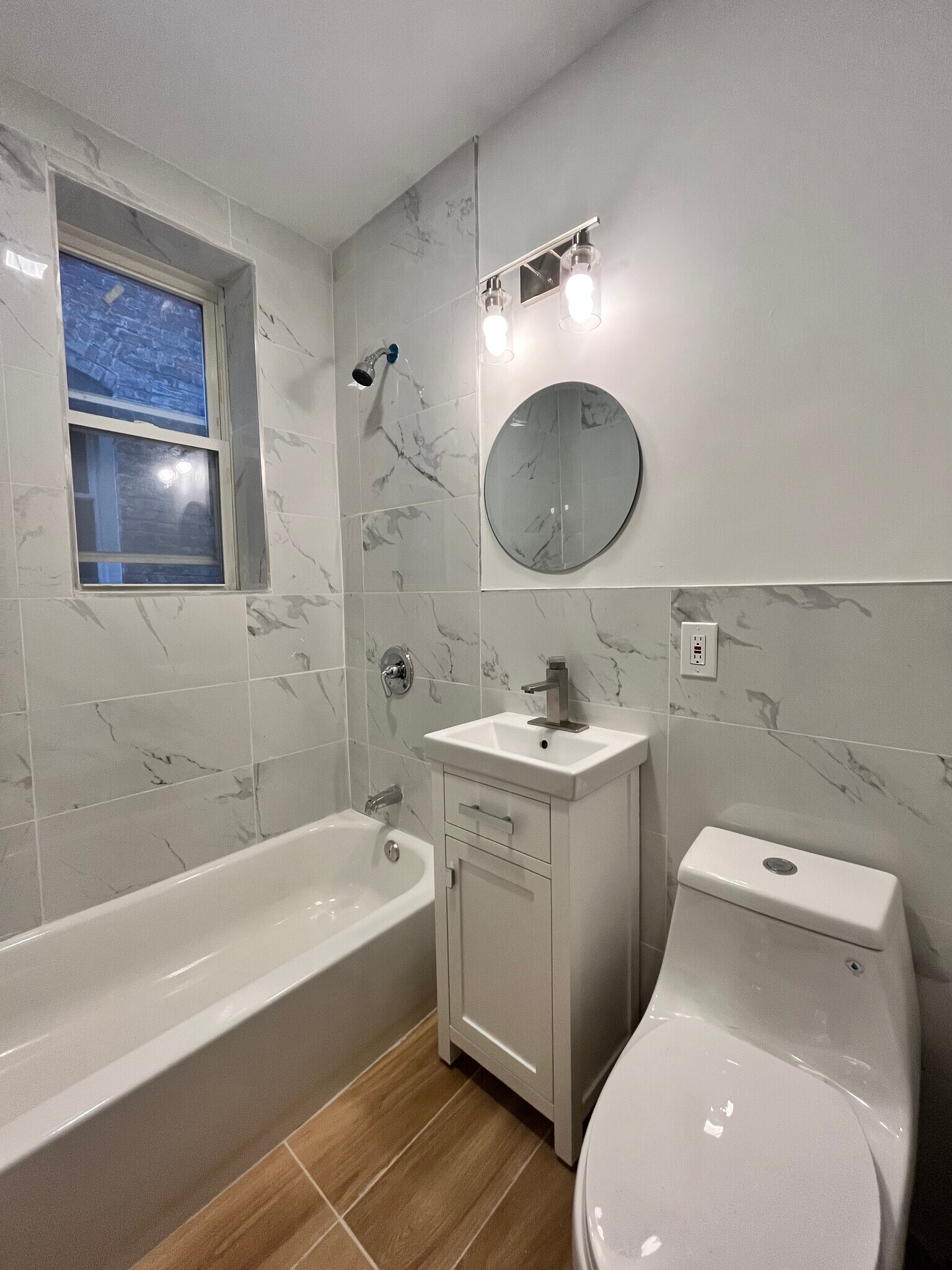 83 Bostwick Ave 6 - 76 Bostwick Ave