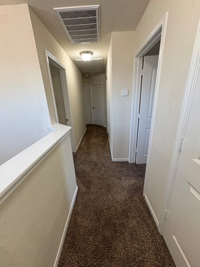 Building Photo - 3407 Greyfriar Dr