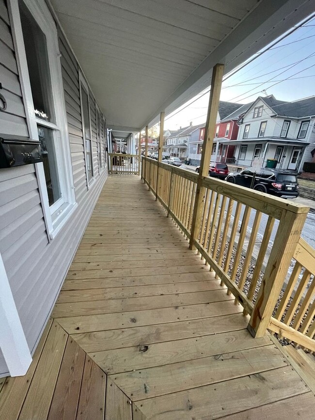 Building Photo - 215-217 Cleveland Avenue