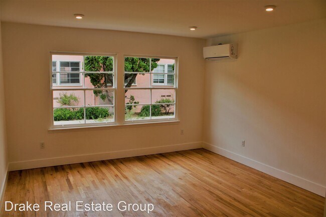 Building Photo - 1132-1142 Princeton St