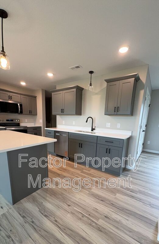 Building Photo - 3208 Scotch Ln