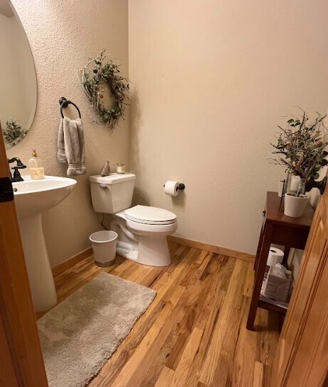 Powder room on main floor - 1110 Rendezvous Rd