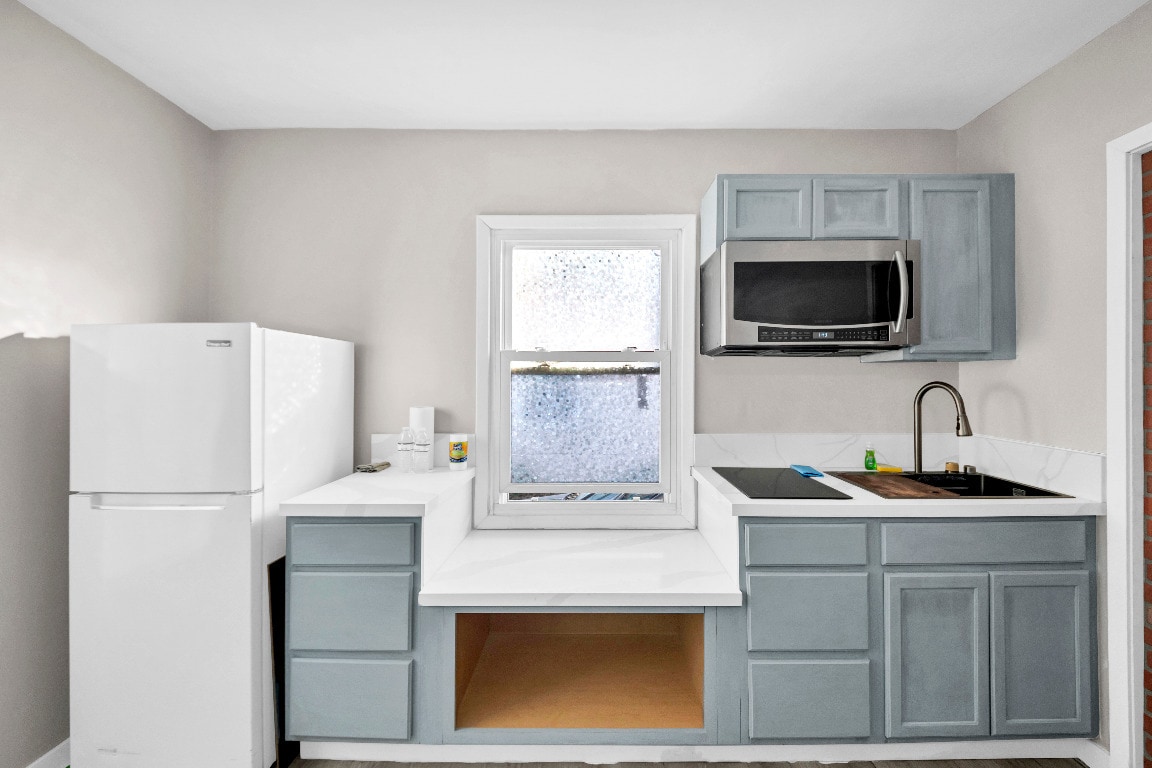 Building Photo - 10841 Washington Ave