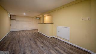 Building Photo - 6007 Bradley Ln
