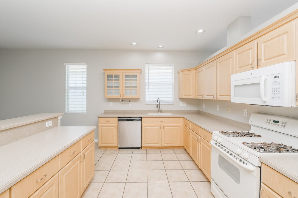 Building Photo - 6717 Cambridge Park Dr