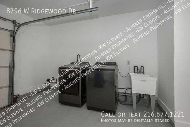 Building Photo - 8796 W Ridgewood Dr