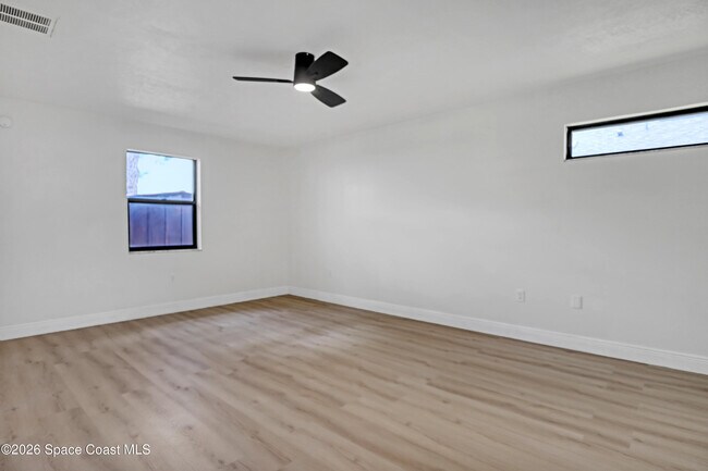 Building Photo - 1635 Adview Rd SE