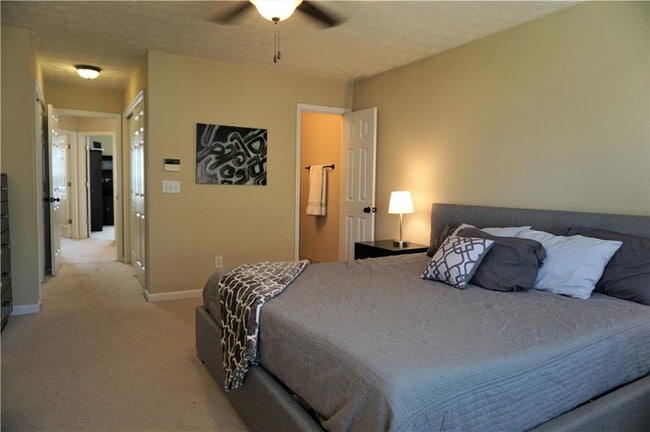 Building Photo - 13352 Harpley Ct