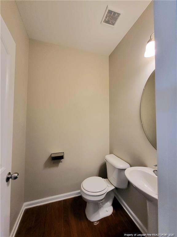 Building Photo - 271 River Oak St