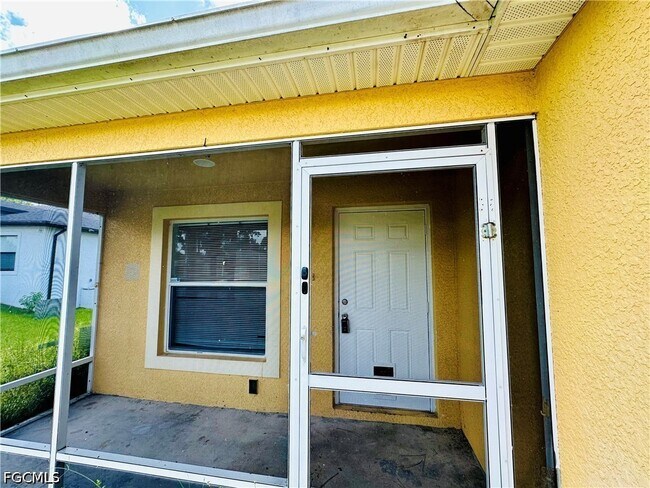 Building Photo - 4743 14th St SW