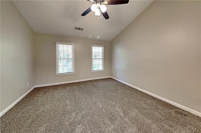 Building Photo - 10035 Feather Sound Ct