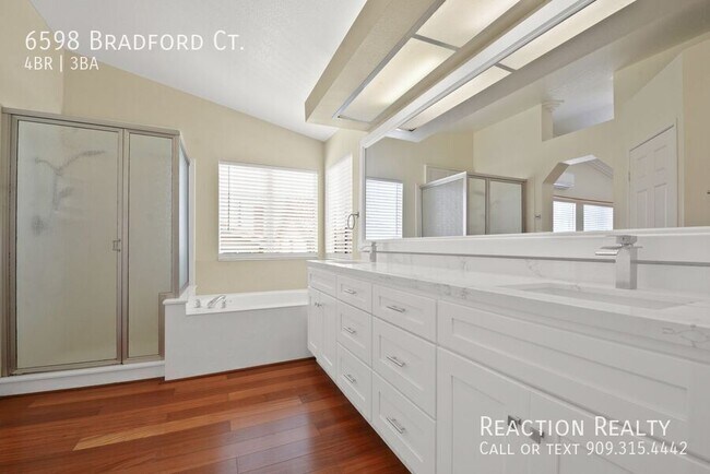 Building Photo - 6598 Bradford Ct